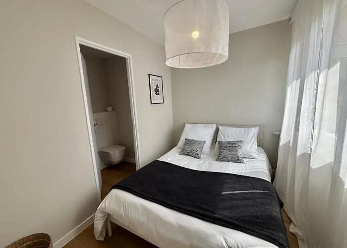 M125 M Off -------------------- * Annemasse